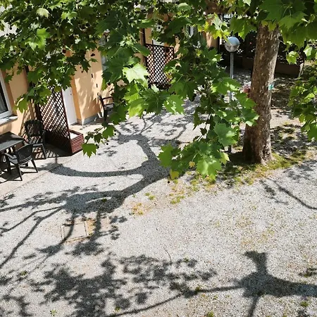 Continental Camping Mandello del Lario